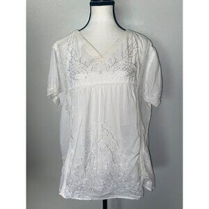 Chic Connection 2X White Embroidered Cotton Top